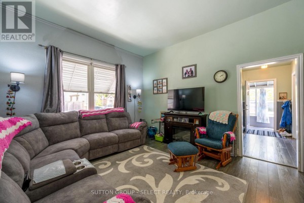 582 Hill Street, London East, ON N6B1G1 Photo 5