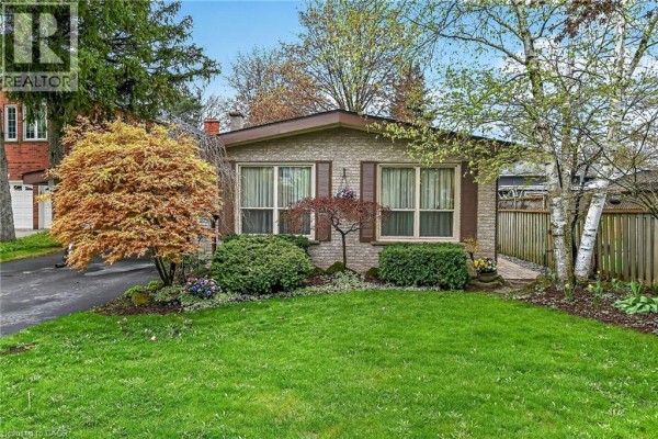 582 Woodview Road, Burlington, ON, photo 3