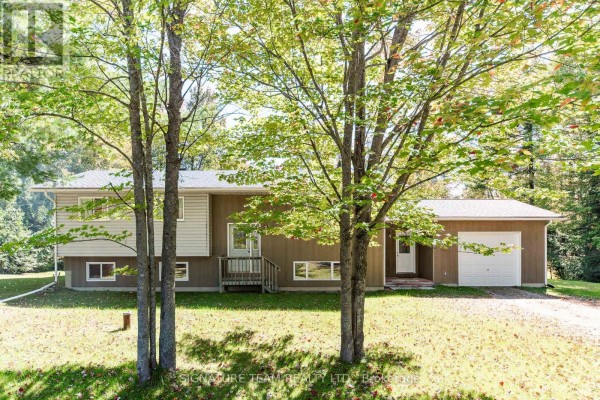 583 Achray Road, Laurentian Valley, ON K8A6W7 Photo 2