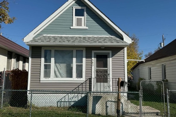 583 Magnus Avenue, Winnipeg