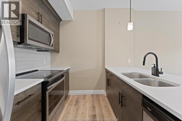 Balcony - 5840 Newman Boulevard Unit# 209, Lasalle, ON N9J0E3 Photo 3