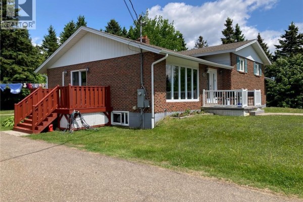 585 Rue Basque, Tracadie, NB E1X1B1 Photo 4