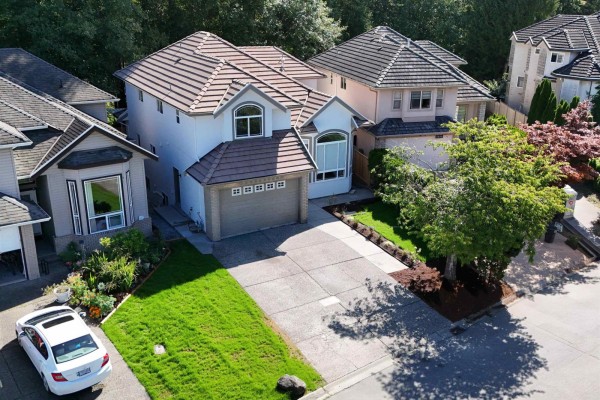 5858 138 Street, Surrey, BC V3X3P3 Photo 3