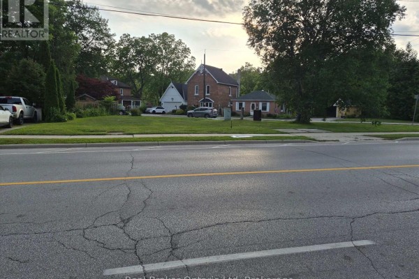 586 & 590 2nd Avenue E, Owen Sound, ON, photo 2