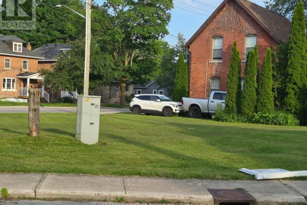 586 & 590 2nd Avenue E, Owen Sound, ON N4K2G6 Photo 4