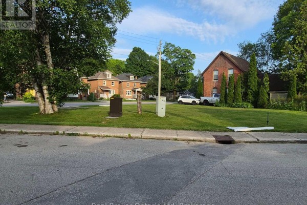 586 & 590 2nd Avenue E, Owen Sound, ON N4K2G6 Photo 5