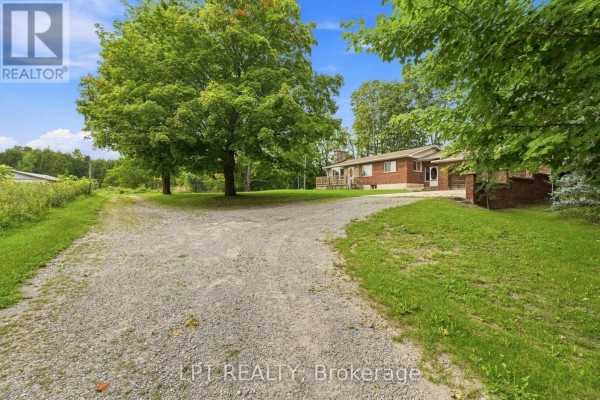 Primary Bedroom - 586 Hwy 47 Highway, Uxbridge, ON L9P1R1 Photo 5