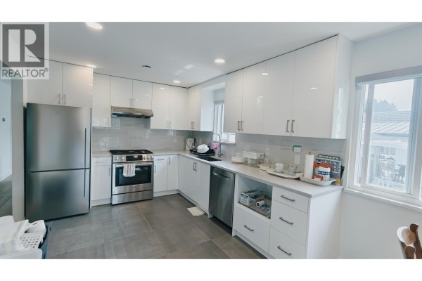 5863 Joyce Street, Vancouver, BC V5R4H9 Photo 5