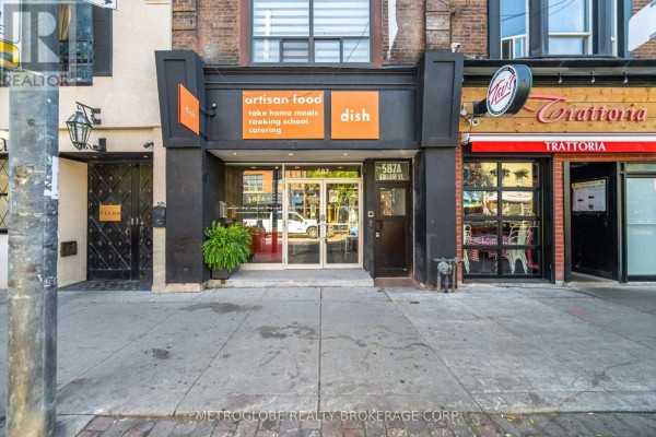 587-589 College Street, Toronto, ON M6G1B2 Photo 2