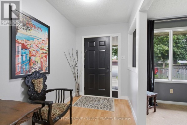 Primary Bedroom - 587 Classic Court, London East, ON N5W5X4 Photo 4