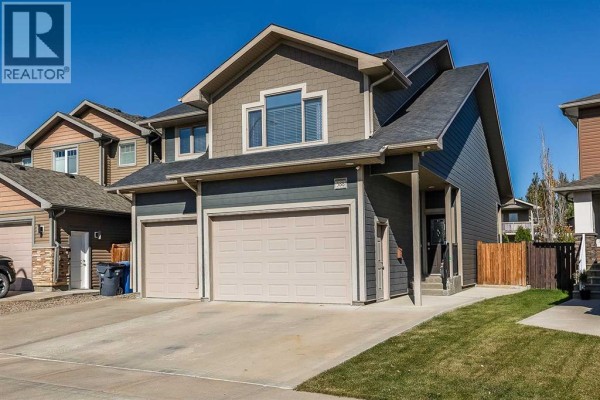 588 Vista Drive Se, Medicine Hat, AB, photo 2