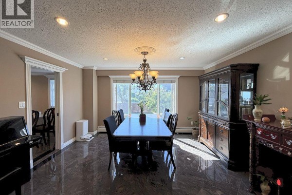 5885 Lincoln Street, Vancouver, BC V5R4P8 Photo 4