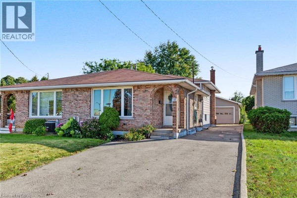 Laundry room - 589 Mohawk Road W, Hamilton, ON L9C1X5 Photo 2