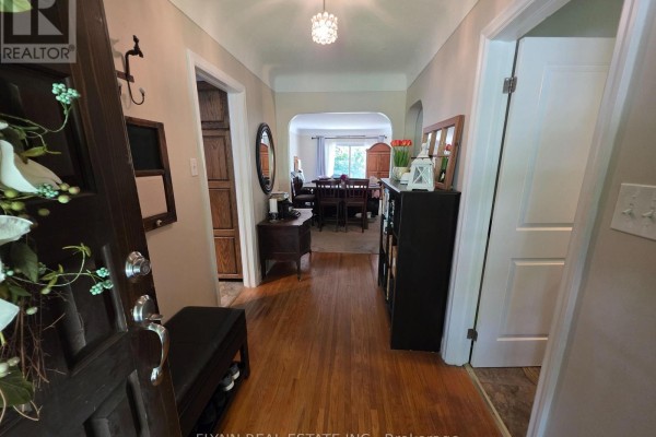 Dining room - 5896 Valley Way, Niagara Falls, ON L2E1Y1 Photo 5