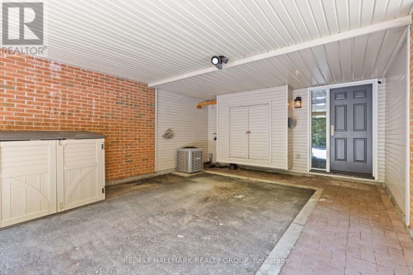 Living room - 59 - 110 Havelock Street, Ottawa, ON K1S5L3 Photo 4