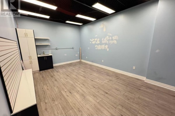 59 - 384 Yonge Street, Toronto, ON M5B1S8 Photo 5