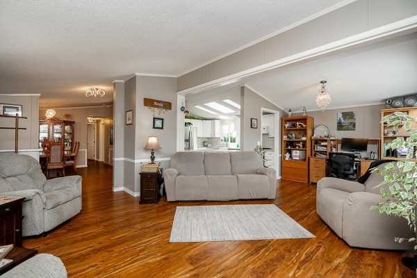 Living room - 59 45918 Knight Road, Sardis East Vedder, Chilliwack, BC V2R3X4 Photo 2