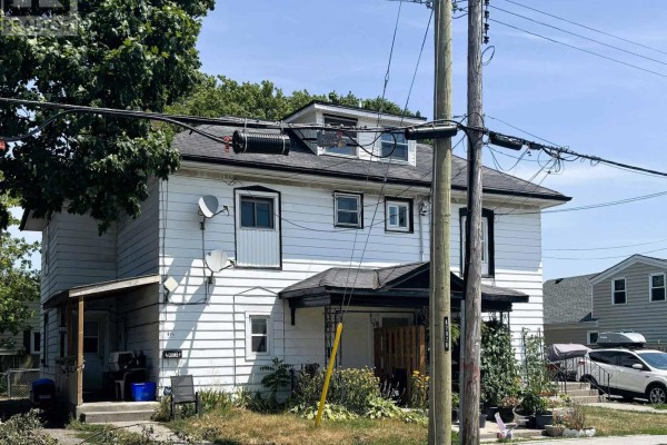 59-61 St Charles Street, Belleville, ON K8P2W1 Photo 3