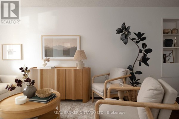 Bedroom - 59 Bastedo Avenue, Toronto, ON M4C3M8 Photo 4