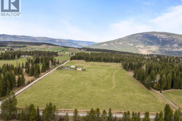 Bedroom - 59 Beaven Road, Cherryville, BC V0E2G3 Photo 4