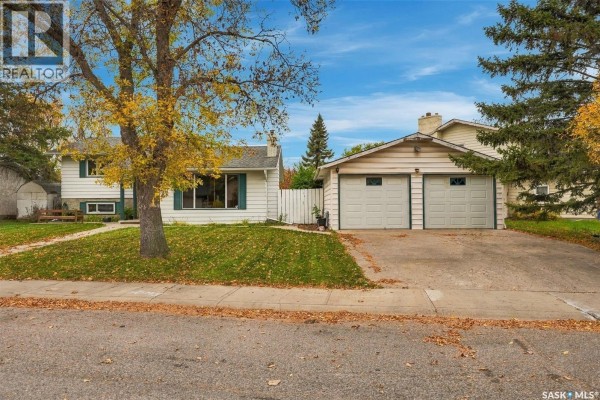 59 Button Bay, Regina