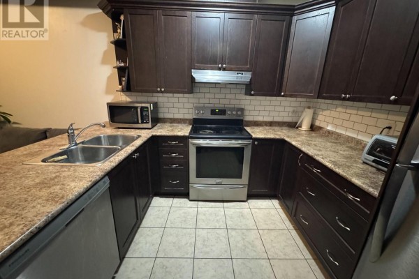 Kitchen - 59 Cole Street, Hamilton, ON L8B0R3 Photo 4