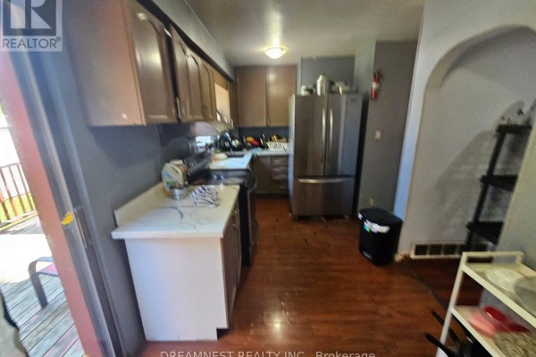 59 Coxworth Crescent, Toronto, ON, photo 3