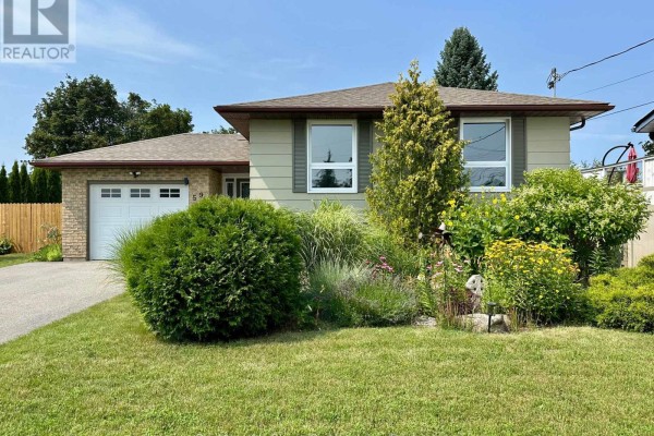 Kitchen - 59 Jane Street, Kawartha Lakes, ON K0M1A0 Photo 2