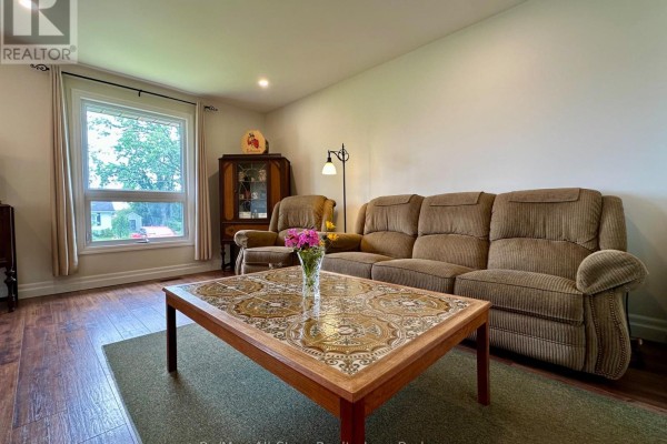 Bedroom 2 - 59 Jane Street, Kawartha Lakes, ON K0M1A0 Photo 5