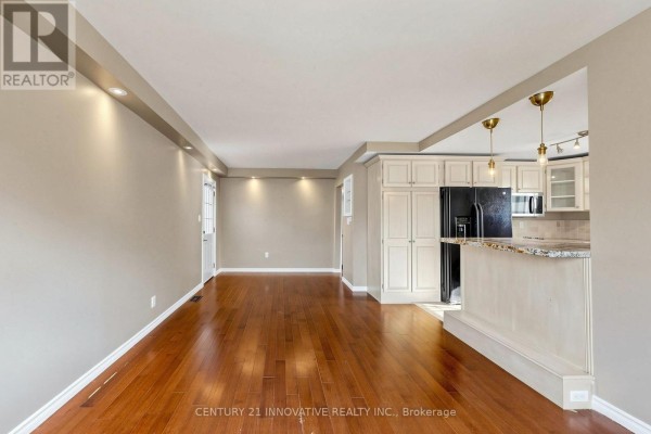 Bedroom - 59 Manitoba Street, Toronto, ON M8Y1E1 Photo 5