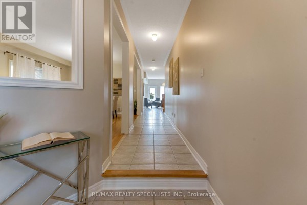 59 Masters Green Crescent, Brampton, ON, photo 3