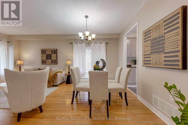 59 Masters Green Crescent, Brampton, ON L7A3K6 Photo 5