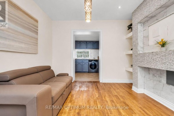 Bedroom 2 - 59 Railroad Street, Brampton, ON L6X1G5 Photo 4