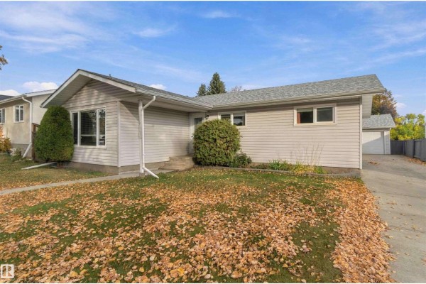 Family room - 59 Rosewood Dr, Sherwood Park, AB T8A0L8 Photo 4