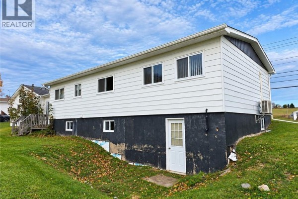 Foyer - 59 Route 322, North Tetagouche, NB E2A4Y6 Photo 4