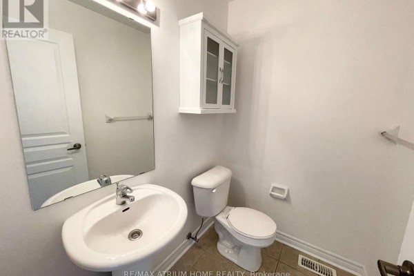 Bedroom 2 - 59 Routliffe Lane, Toronto, ON M2N0A5 Photo 5