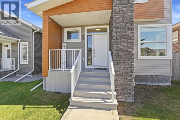 Dining room - 59 Village Crescent, Red Deer, AB T4R0P3 Photo 2