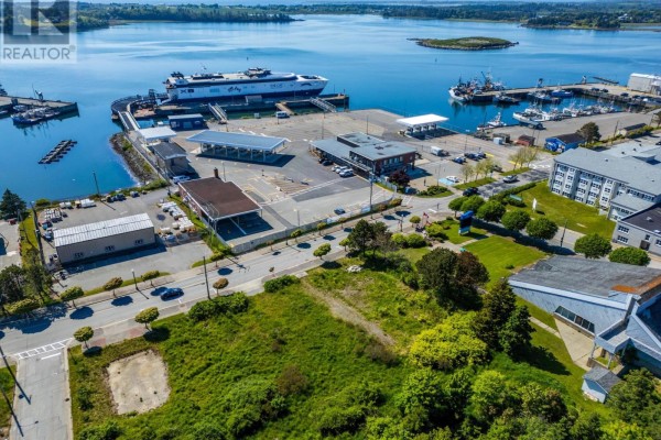 59 Water Street, Yarmouth, NS B5A1L4 Photo 4