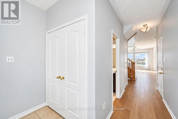 Family room - 59 Wheelwright Drive, Richmond Hill, ON L4E5A1 Photo 4