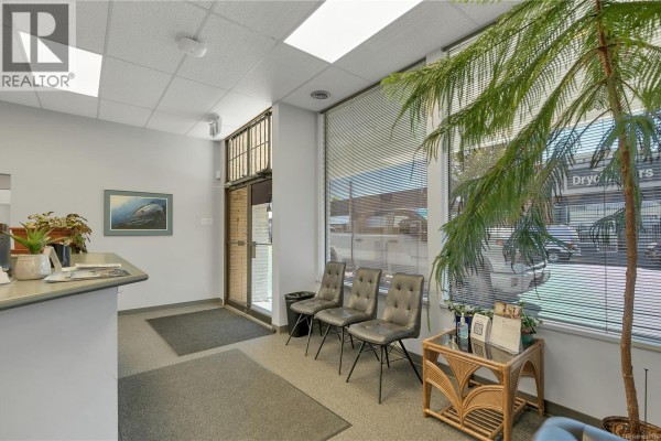 590 11th Ave, Campbell River, BC V9W4G4 Photo 5