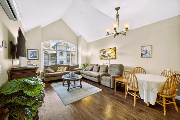 590 8288 207a Street, Langley, BC V2Y0L2 Photo 4