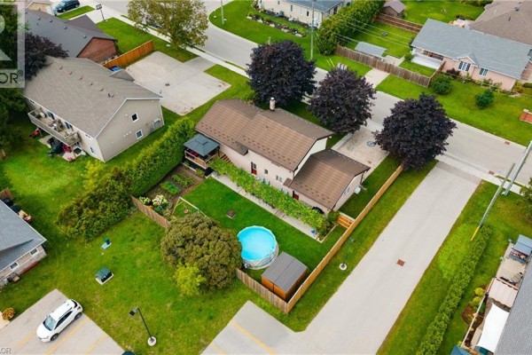 4pc Bathroom - 590 Albert Avenue N, Listowel, ON N4W1V5 Photo 4