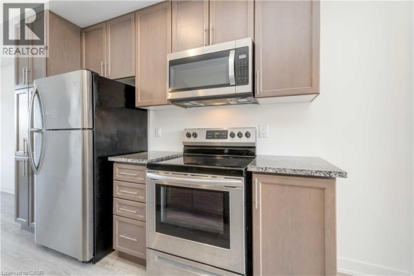 4pc Bathroom - 590 North Service Road Unit# 12, Stoney Creek, ON L8E0K5 Photo 5
