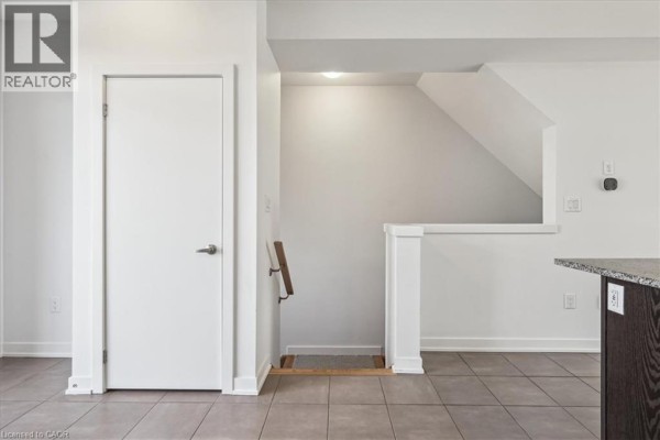 2pc Bathroom - 590 North Service Road Unit# 31, Stoney Creek, ON L8E0K5 Photo 5