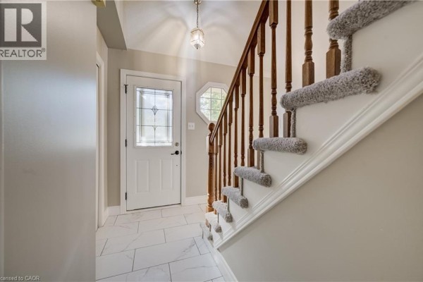 4pc Bathroom - 590 Willow Road, Guelph, ON N1H7M5 Photo 4