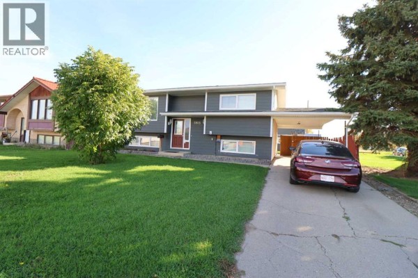 Residential for sale at 5905 57 Street, Taber, AB - MLS® WZ2wIl