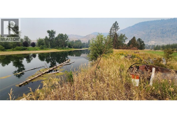 5905 Edwards Road, Grand Forks, BC, photo 3