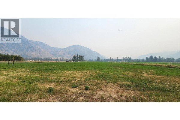 5905 Edwards Road, Grand Forks, BC V0H1H9 Photo 5