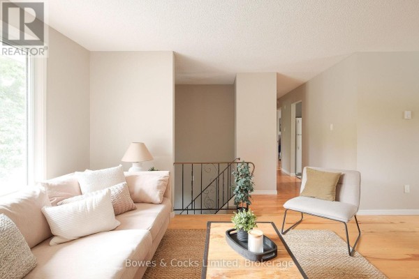 Kitchen - 591 Otonabee Drive, Peterborough, ON K9J7X8 Photo 4
