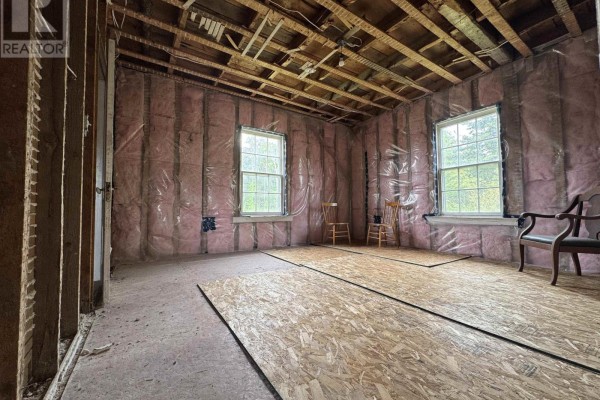 Living room - 592 Highway 215, East Walton, NS B0N2R0 Photo 2
